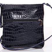 Чёрная тисненая кожаная сумка-планшет фото