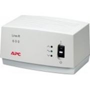 Стабилизатор напряжения APC Line-R 600VA (LE600-RS)