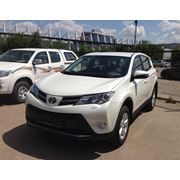 Автомобиль Toyota Rav4 2013