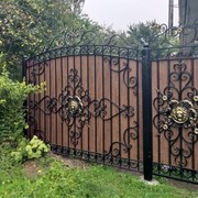 Ворота розпашні. Ворота відкатні. Навіси. Паркани. фото