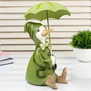 Сувенир полистоун “Утёнок в зелёном дождевике под зонтом“ 20х14,5х12,5 см фотография