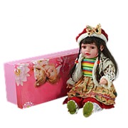 Кукла подарочная виниловая