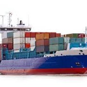 Международные контейнерные перевозки. фотография