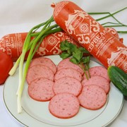 Колбаса варено-копченая “Сервелат“ халал фотография