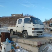 Автомобиль грузовой бортовой ISUZU ELF (двухкабинник) фото