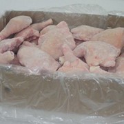 Четверть цыпленка бройлера замороженная фотография