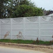 Забор из бетона для коттеджей