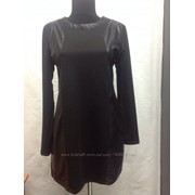 Платье-туника с кожаными вставками черное фото