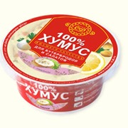 Хумус с тимьяном и оливковым маслом фотография