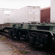 Платформа для перевозки крупнотоннажных контейнеров, колесной техники и других грузов фото