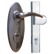 Дверная фурнитура: Защитная для основных замков; Защитные протекторы; Для межкомнатных дверей; Для противопожарных дверей; Ручки-скобы фото