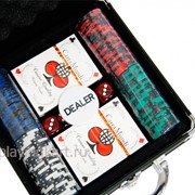 Покерный набор на 100 фишек с номиналом ГД6/100