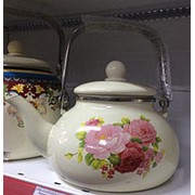 Эмалированный чайник цветы, 2,4 литра