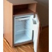Холодильники-бары в деревянном корпусе Холодильники-бары фотография