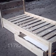 Кровать деревянная с ящиками