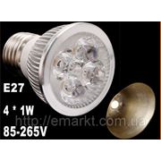Светодиодная лампочка E27 цоколь 4W лед лампа LED цвет теплый белый