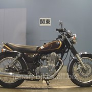 Мотоцикл Yamaha Sr400 фотография