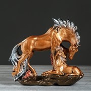 Сувенир “Семья лошадей“ бронзовый цвет, 30 см, микс фото