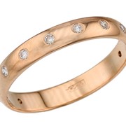 Обручальное кольцо с 9 бриллиантами фотография