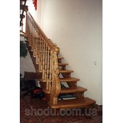 Лестницы из дерева, изготовление лестниц фотография