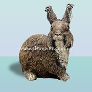 Садовая скульптура Кролик декоративный фотография