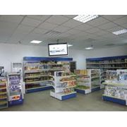 Реклама на мониторах в сети магазинов фото