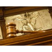 Защита в суде услуги юриста и адвоката