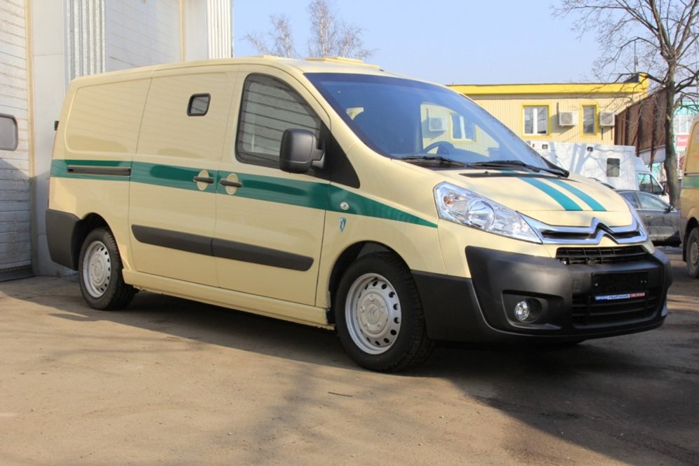 Volkswagen Caddy инкассатор