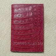 Обложка для паспорта из каймана ручной работы