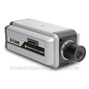 D-Link DCS-3411 Securicam Network IP-камера с поддержкой PoE фотография