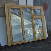 Окна с деревянными рамами остекленные