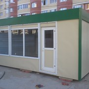 Модульный торговый павильон (киоск) размер 6х5х2,7 цвет бежевый/зеленый фото