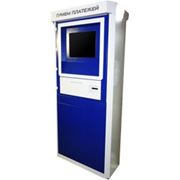 Уличный платежный терминал. фото