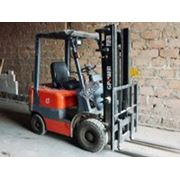 Запчасти к погрузчикам фото