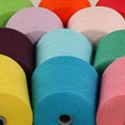 Пряжа для машинного вязания ПАН 100% фиксированный (объемка) цветная фотография