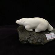 Сувенир Белый медведь фото