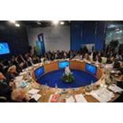 Проведение конференций круглых столов фото