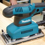 Вибрационная шлифмашина Makita BO3711