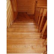Маршевая деревянная лестница фото