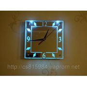 Часы со светодиодной подсветкой фото
