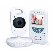 Lorex BB2411 2.4-Inch Sweet Peek Video Baby Monitor with IR Night Vision and Zoom (White) фотография
