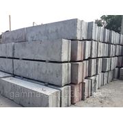 Фундаментные блоки с доставкой. фото