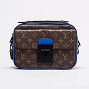 Поясная сумка Louis Vuitton Сумка размер ONE-SIZE Артикул - 94916 фотография