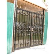 Кованые ворота с полекарбонатом фото
