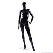 Манекен женский, абстрактный, для одежды в полный рост, цвет черный глянец, стоячий прямо, левая рука согнута в локте. MD-Glance 02(черн) фото