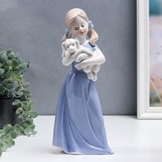 Сувенир керамика “Девочка в голубом платье с щенком на руках“ 30 см фотография