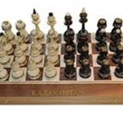 Классиеческие шахматы-нарды из дерева орех фото