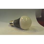 Светодиодная лампа E27-LBH50 CW фото