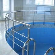 Лестницы и ограждения для бассейнов фото