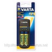 Зарядка для 2х аккумуляторов AA/AAA ЗУ Varta фото
